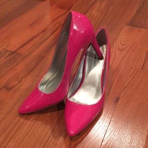 Bandolino Magenta Pink Pumps Sz 8.5